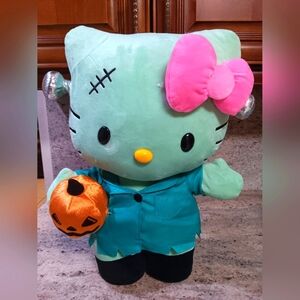 HELLO KITTY Frankenstein 18" Halloween Greeter Plush 2024 LARGE STAND ALONE